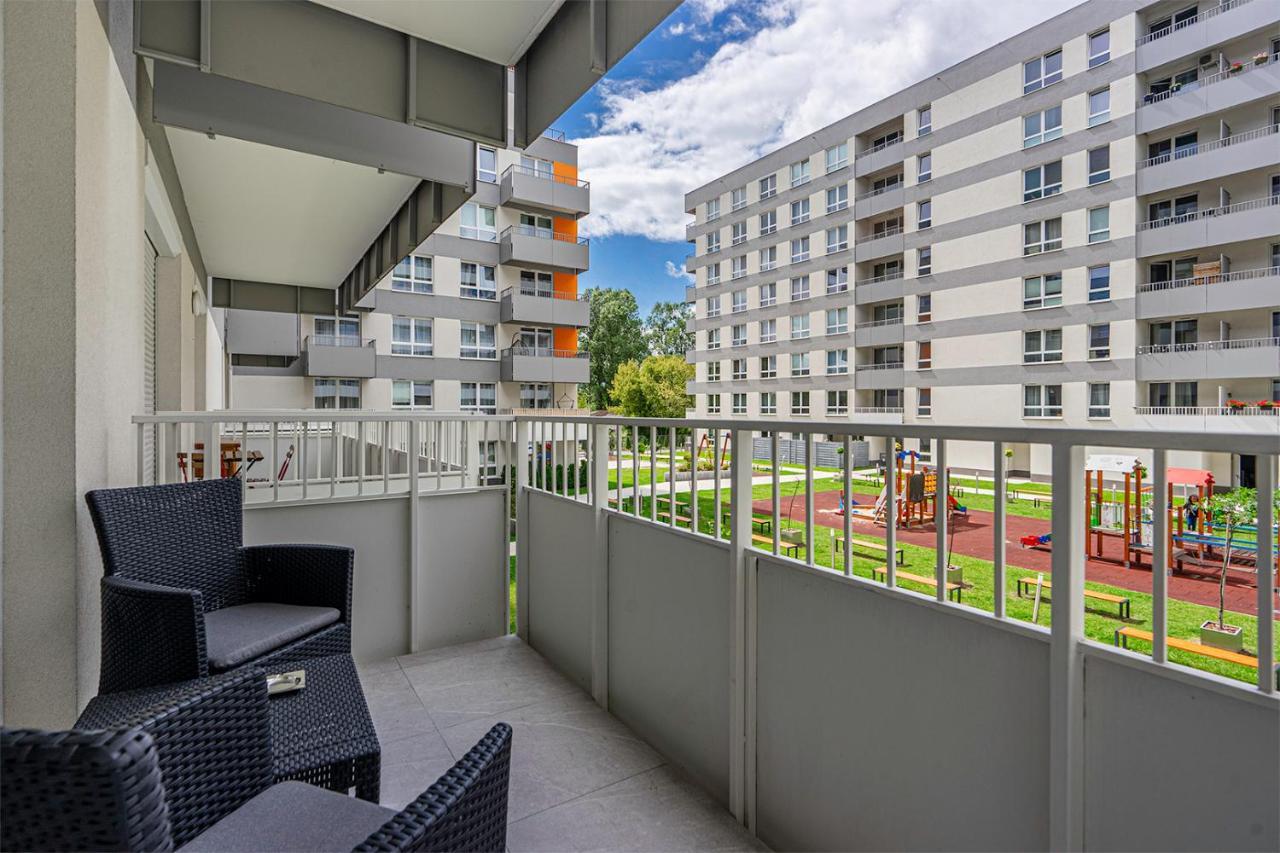Lotnisko Chopina Modern Apartment Varsavia Esterno foto
